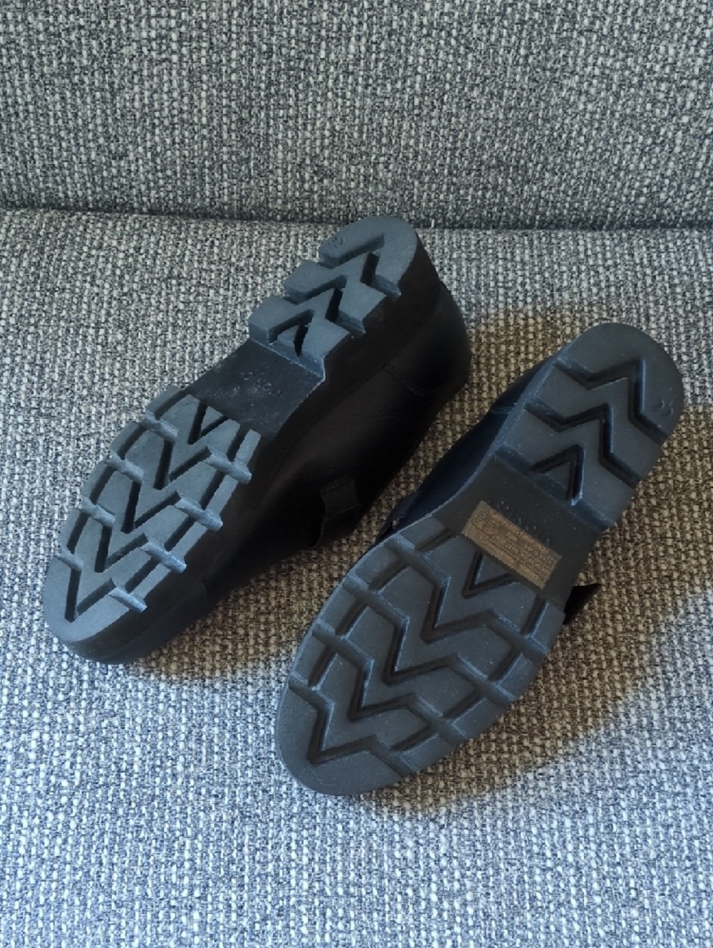 Vionic | T-Strap Flats - Picture 7 of 7